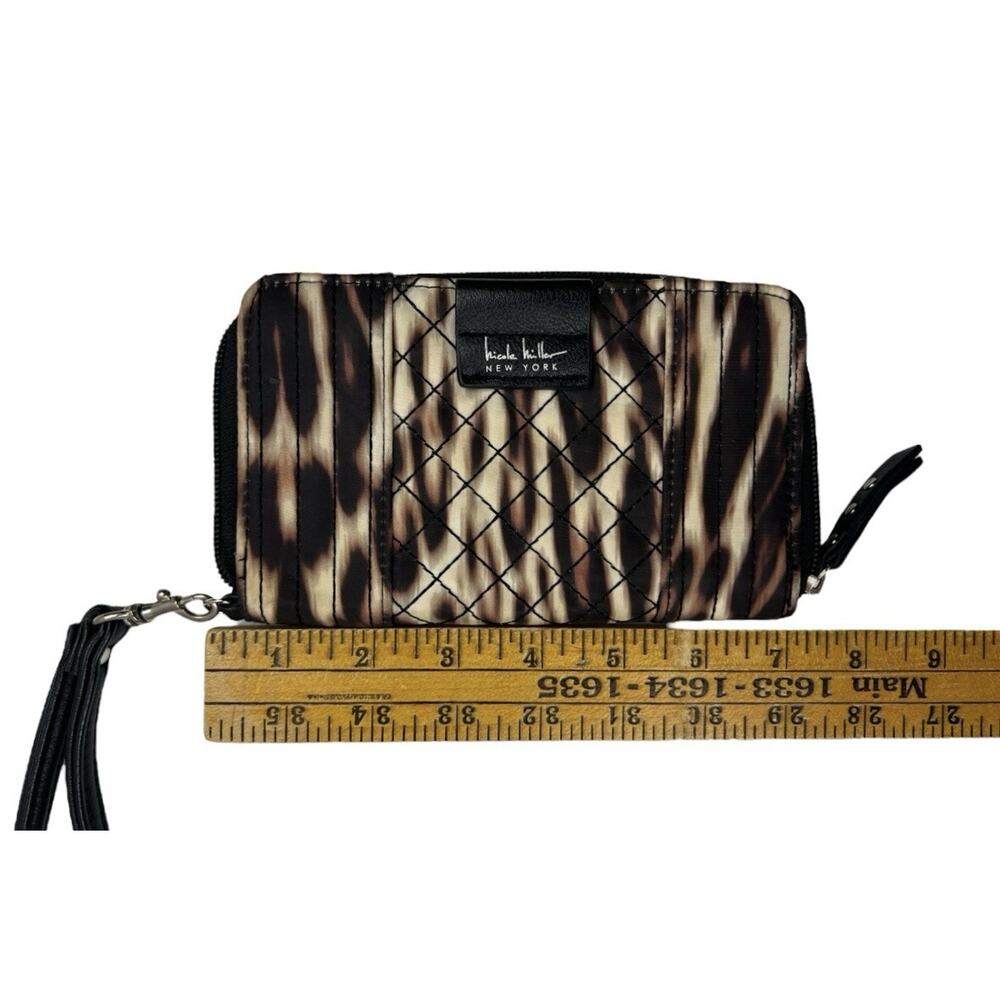 NWOT Nicole Miller Animal Print Wallet Brown Black Wristlet Zip Coin Credit Card - Picture 6 of 7